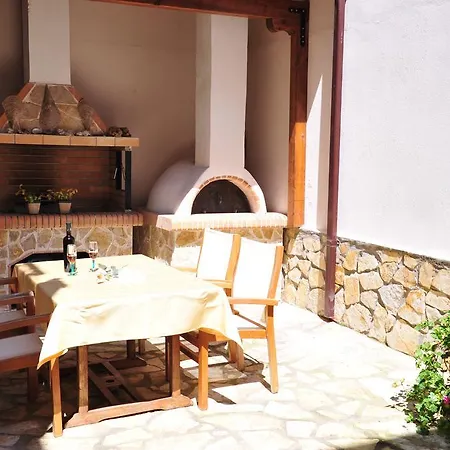 Pansion Evi Appartement